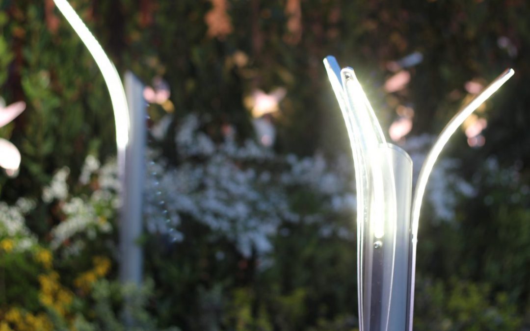 Vantaggi dei Giardini Illuminati con i Lampioncini a LED da Esterno